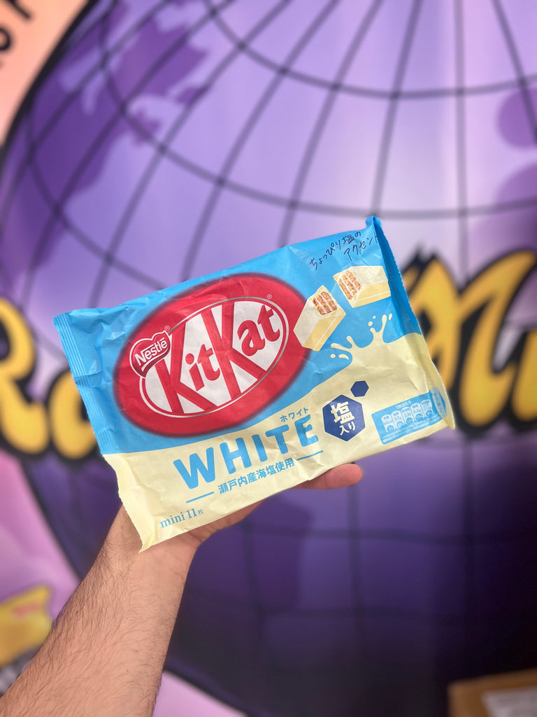 KitKat white “China” - RareMunchiez