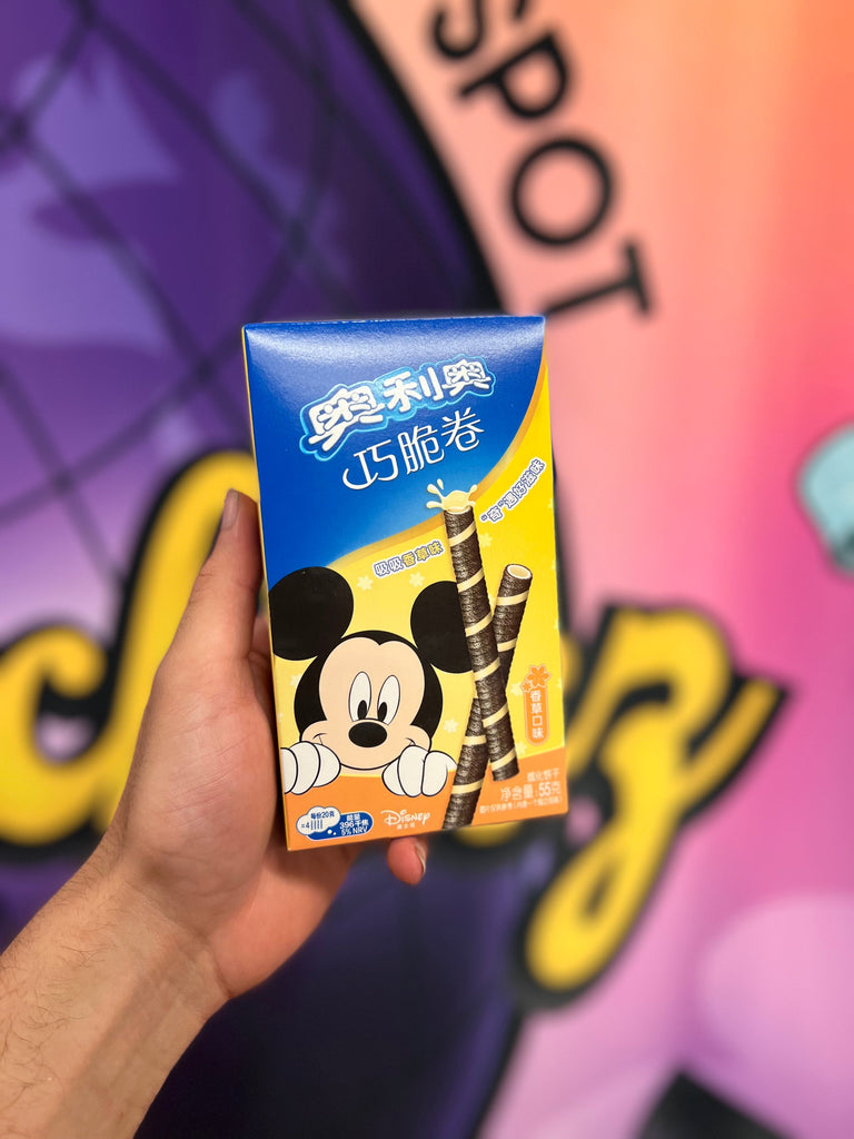 Oreo Disney wafers vanilla - RareMunchiez