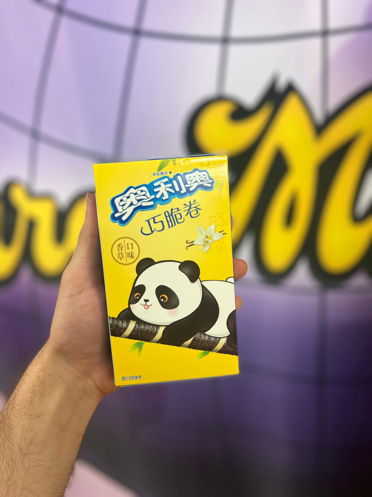 Oreo panda vanilla wafers - RareMunchiez